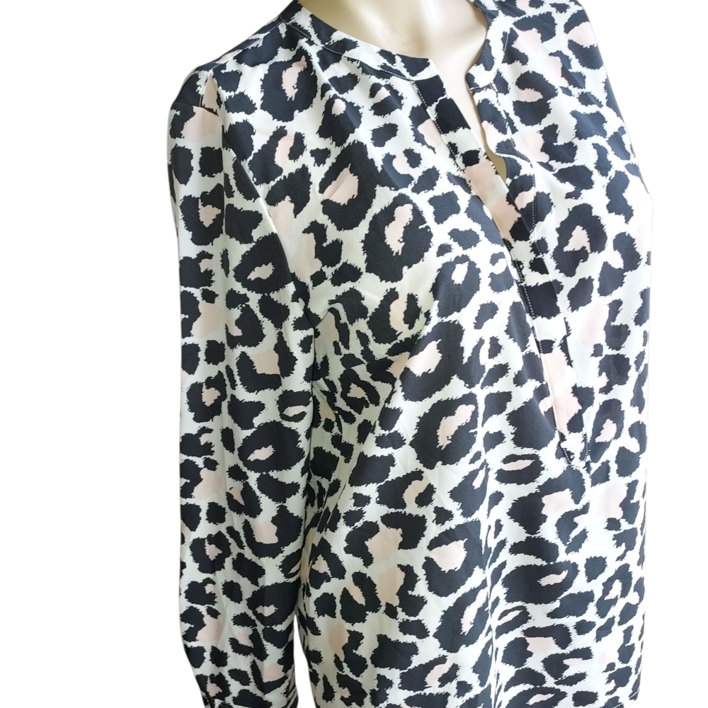 Talbots Women Ivory Long Sleeve Blouse Size L PINK AND black Animal Print Button - Picture 11 of 15